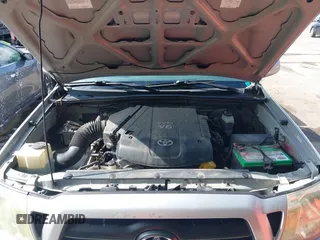 2005 Toyota Tacoma with VIN 5TELU42N45Z137094, listed as a IAAI auction lot 42585551 with 331,546 mi miles and . Bid and sale history available at DreamBid. Image 10.