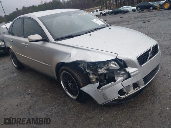 2006 Volvo S40 2.4L with VIN YV1MS382762220598, listed as a IAAI auction lot 41538927 with 115,966 mi miles. Bid and sale history available at carsss.com. Image 1.