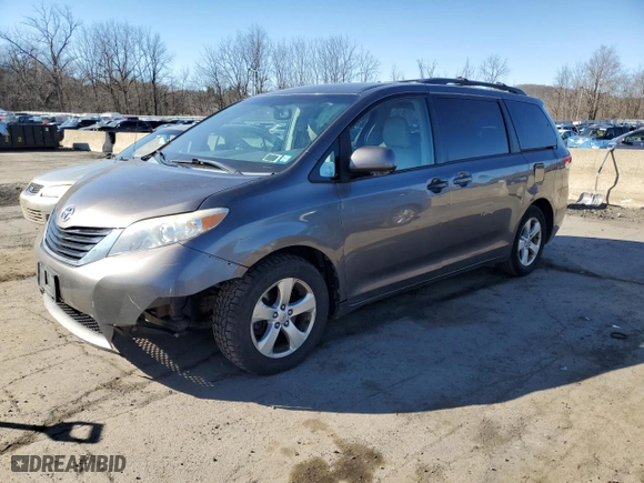 2013 Toyota Sienna LE AAS with VIN 5TDKK3DC1DS390831, listed as a Copart auction lot 46072155 with 241,914 mi miles and Salvage Title. Bid and sale history available at carsss.com. Image 1.
