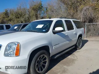 2014 GMC Yukon XL SLT with VIN 1GKS1KE02ER200489, listed as a IAAI auction lot 41385362 with 200,289 mi miles. Bid and sale history available at carsss.com. Image 17.