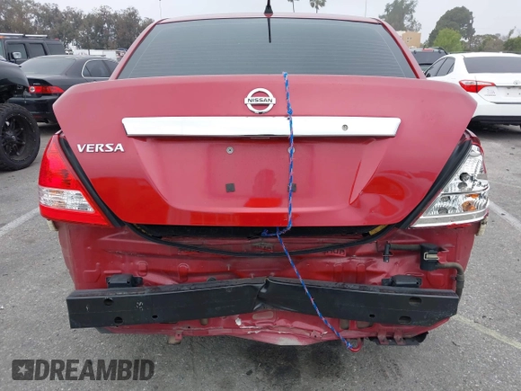 2011 Nissan Versa 1.8 S with VIN 3N1BC1AP8BL466172, listed as a IAAI auction lot 41814965 with 178,076 mi miles. Bid and sale history available at carsss.com. Image 6.