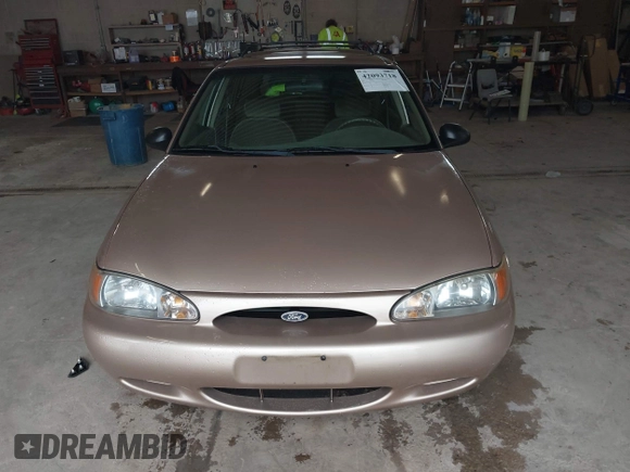 1998 Ford Escort SE with VIN 3FAFP15P6WR239732, listed as a IAAI auction lot 42093718 with 116,930 mi miles. Bid and sale history available at carsss.com. Image 6.
