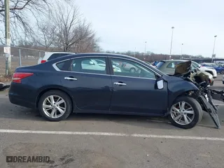 2013 Nissan Altima 2.5 SV with VIN 1N4AL3AP2DC106453, listed as a IAAI auction lot 41613630 with 142,659 mi miles. Bid and sale history available at carsss.com. Image 13.