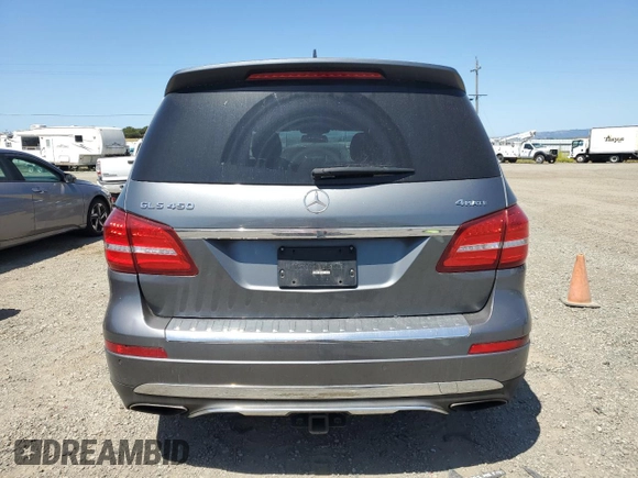2017 Mercedes-Benz GLS 450 z VIN 4JGDF6EE3HA854652, wystawiony jako Copart lot #54886445 z przebiegiem 129 672 mil mil oraz Szkoda całkowita • Salvage title. Historia ofert i sprzedaży dostępna na DreamBid. Obrazek 6.