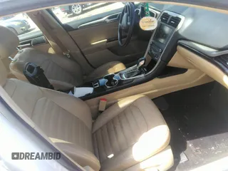 2016 Ford Fusion SE with VIN 3FA6P0H9XGR363785, listed as a IAAI auction lot 42312744 with 151,919 mi miles and . Bid and sale history available at DreamBid. Image 5.