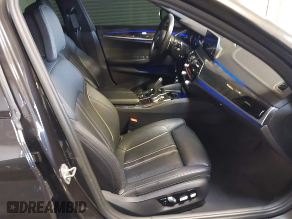 2017 BMW 5 Series 540i with VIN WBAJE5C30HWA92440, listed as a IAAI auction lot 41419183 with 82,139 mi miles and . Bid and sale history available at carsss.com. Image 5.