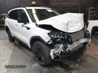 2022 Kia Sorento X-Line S z VIN 5XYRLDLC9NG118254, wystawiony jako IAAI lot #42109168 z przebiegiem 28 547 mil mil oraz . Historia ofert i sprzedaży dostępna na DreamBid. Obrazek 1.