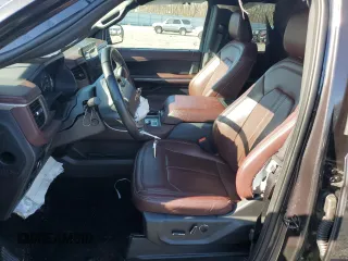 2024 Ford Expedition Max Limited with VIN 1FMJK2A88REA24346, listed as a Copart auction lot 52884835 with 33,202 mi miles and Clean title. Bid and sale history available at DreamBid. Image 8.
