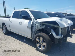 2019 Ram 1500 SLT с VIN 1C6RR6TT4KS613095, выставлен на аукционе IAAI как лот 41917921 с пробегом 67 805 миль миль и . История ставок и продаж доступна на DreamBid. Изображение 1.