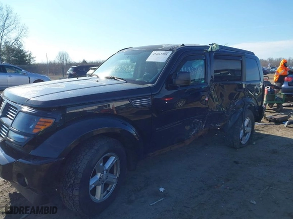 2007 Dodge Nitro R/T with VIN 1D8GU586X7W739538, listed as a IAAI auction lot 41683788 with 211,259 mi miles. Bid and sale history available at carsss.com. Image 6.