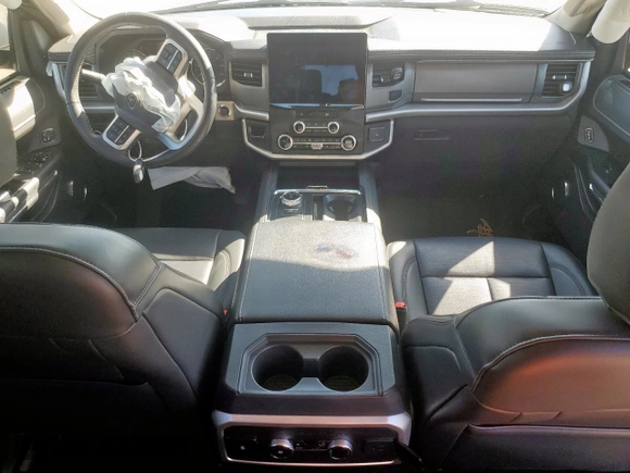 2023 Ford Expedition XLT with VIN 1FMJU1H80PEA52200, listed as a Copart auction lot 47736655 with 37,346 mi miles and Salvage Title. Bid and sale history available at carsss.com. Image 8.