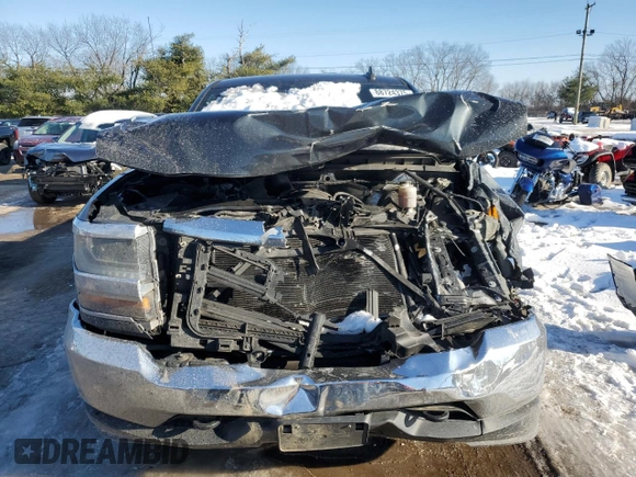 2018 Chevrolet Silverado 1500 LT with VIN 1GCVKREC0JZ153627, listed as a Copart auction lot 88724375 with Not Provided miles and Salvage Title. Bid and sale history available at DreamBid. Image 5.