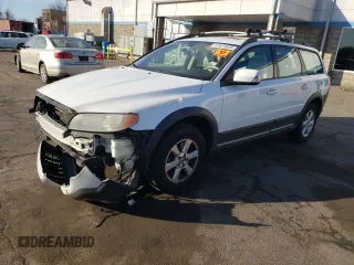 2008 Volvo XC70 with VIN YV4BZ982781019169, listed as a Copart auction lot 47674635 with 110,503 mi miles and Salvage Title. Bid and sale history available at carsss.com. Image 1.