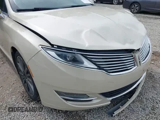 2015 Lincoln MKZ Hybrid with VIN 3LN6L2LU4FR603033, listed as a IAAI auction lot 42445520 with 258,998 mi miles and . Bid and sale history available at DreamBid. Image 17.