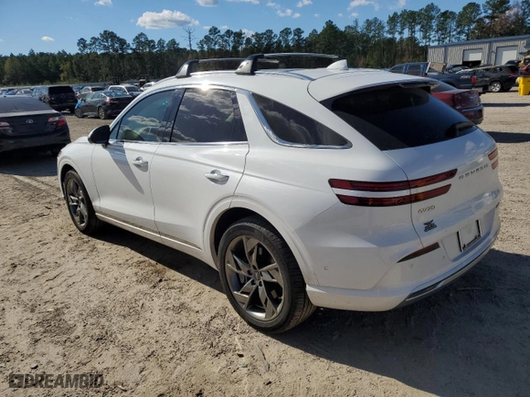2024 Genesis Electrified GV70 Advanced with VIN 5NMMCET16RH003248, listed as a Copart auction lot 82125824 with 6,210 mi miles and Salvage Title. Bid and sale history available at carsss.com. Image 2.