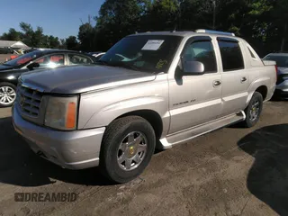 2005 Cadillac Escalade EXT z VIN 3GYEK62NX5G288196, wystawiony jako IAAI lot #42288294 z przebiegiem 94 464 mil mil oraz . Historia ofert i sprzedaży dostępna na DreamBid. Obrazek 2.