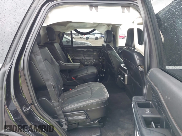 2019 Ford Expedition Platinum with VIN 1FMJU1LT1KEA23423, listed as a IAAI auction lot 42134271 with 59,180 mi miles and . Bid and sale history available at DreamBid. Image 8.