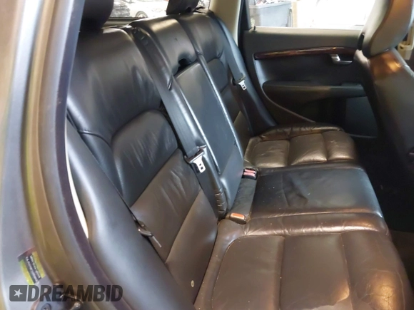 2008 Volvo V70 with VIN YV1BW982681036888, listed as a IAAI auction lot 41568717 with Not Provided miles and . Bid and sale history available at DreamBid. Image 8.