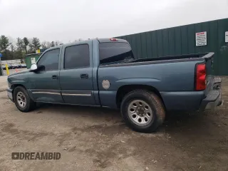 2007 Chevrolet Silverado 1500 LS with VIN 2GCEC13V071133947, listed as a Copart auction lot 52931485 with 332,479 mi miles and Clean Title. Bid and sale history available at DreamBid. Image 2.