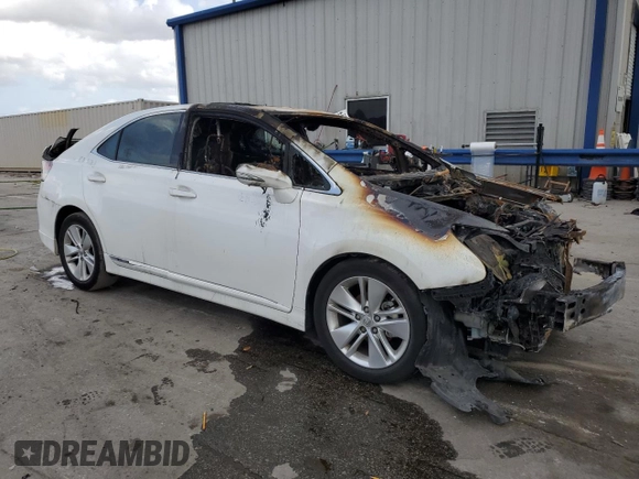 2011 Lexus HS 250h z VIN JTHBB1BA1B2043914, wystawiony jako Copart lot #51455045 z przebiegiem Nie podano mil oraz Nie do naprawy • Non repairable. Historia ofert i sprzedaży dostępna na DreamBid. Obrazek 4.
