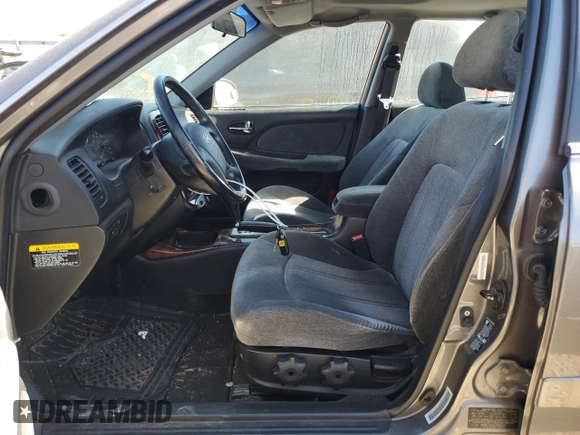 2004 Hyundai Sonata GLS with VIN KMHWF35H34A084898, listed as a Copart auction lot 73511134 with 122,180 mi miles and Clean Title. Bid and sale history available at carsss.com. Image 7.