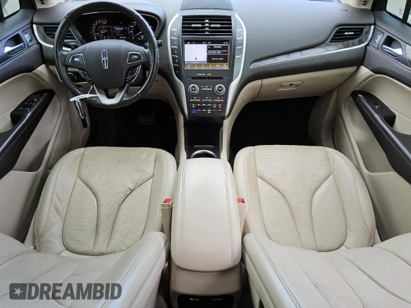 2017 Lincoln MKC Reserve with VIN 5LMCJ3C94HUL50945, listed as a Copart auction lot 61729945 with 66,179 mi miles and Clean title. Bid and sale history available at DreamBid. Image 8.