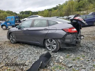 2018 Honda Clarity Plug-In Hybrid with VIN JHMZC5F1XJC011310, listed as a Copart auction lot 73520974 with 85,061 mi miles and Salvage Title. Bid and sale history available at carsss.com. Image 2.