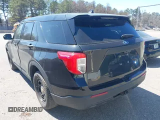 2021 Ford Police Interceptor Utility z VIN 1FM5K8ABXMGA33790, wystawiony jako IAAI lot #42065493 z przebiegiem 52 296 mil mil oraz . Historia ofert i sprzedaży dostępna na DreamBid. Obrazek 3.