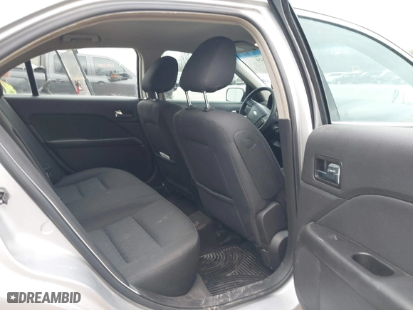2010 Ford Fusion SE with VIN 3FAHP0HA7AR238091, listed as a IAAI auction lot 41847624 with 157,381 mi miles. Bid and sale history available at carsss.com. Image 8.