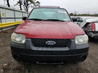 2007 Ford Escape XLS with VIN 1FMYU02Z77KB69851, listed as a Copart auction lot 51461645 with 162,821 mi miles and Clean Title. Bid and sale history available at carsss.com. Image 5.