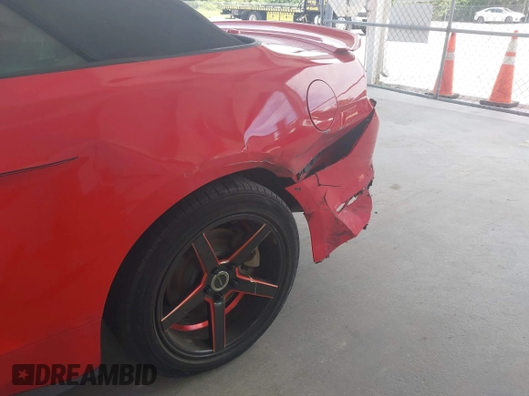 2018 Ford Mustang EcoBoost Premium с VIN 1FATP8UH7J5142475, выставлен на аукционе IAAI как лот 42670716 с пробегом 89 974 миль миль и . История ставок и продаж доступна на DreamBid. Изображение 18.