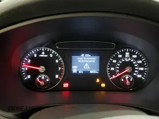 2020 Kia Sorento LX V6 with VIN 5XYPGDA51LG664690, listed as a Copart auction lot 45675565 with 48,553 mi miles and Salvage Title. Bid and sale history available at carsss.com. Image 9.