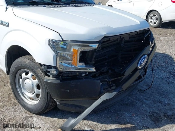 2019 Ford F-150 XL with VIN 1FTMF1CB5KKE51502, listed as a IAAI auction lot 41364421 with 38,814 mi miles. Bid and sale history available at carsss.com. Image 18.