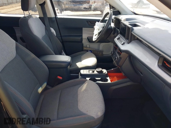 2024 Ford Maverick XLT z VIN 3FTTW8H39RRA36372, wystawiony jako IAAI lot #42008974 z przebiegiem 13 293 mil mil oraz . Historia ofert i sprzedaży dostępna na DreamBid. Obrazek 5.