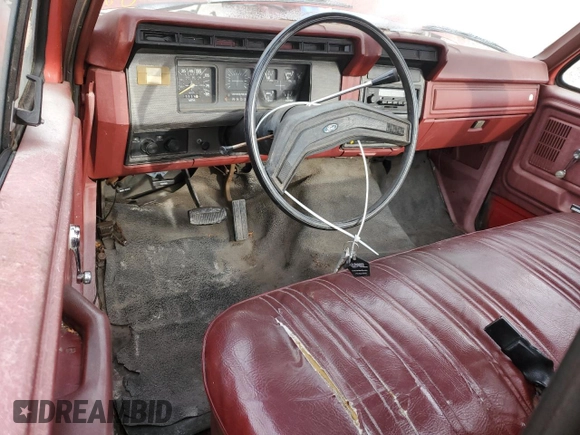 1985 Ford F-150 S with VIN 1FTDF15Y2FPA36888, listed as a Copart auction lot 87672205 with 90,046 mi miles and Clean title. Bid and sale history available at DreamBid. Image 8.