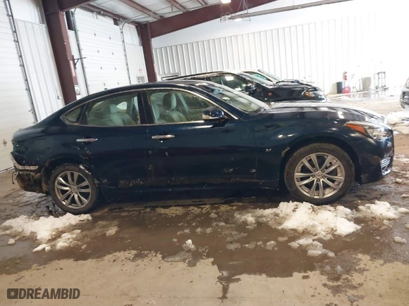2016 Infiniti Q70 with VIN JN1BY1AR2GM270504, listed as a IAAI auction lot 41590402 with 68,462 mi miles. Bid and sale history available at carsss.com. Image 13.