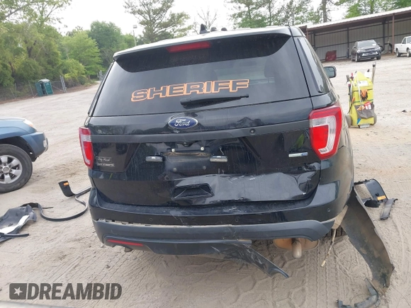 2016 Ford Police Interceptor Utility z VIN 1FM5K8AR3GGC73183, wystawiony jako IAAI lot #41978063 z przebiegiem 133 309 mil mil oraz . Historia ofert i sprzedaży dostępna na DreamBid. Obrazek 16.