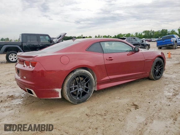 2010 Chevrolet Camaro 2SS with VIN 2G1FT1EW5A9125919, listed as a Copart auction lot 58845965 with 94,446 mi miles and Salvage title. Bid and sale history available at DreamBid. Image 3.