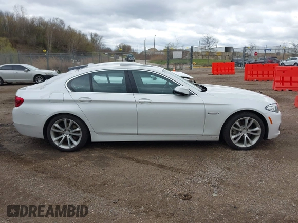 2014 BMW 5 Series 535i with VIN WBA5B1C58EDZ37186, listed as a IAAI auction lot 42040394 with 67,128 mi miles and . Bid and sale history available at DreamBid. Image 13.