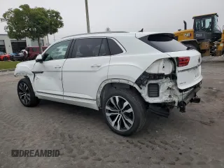 2021 Volkswagen Atlas SEL with VIN 1V2SE2CA6MC202211, listed as a Copart auction lot 42367425 with 44,481 mi miles and Salvage title. Bid and sale history available at DreamBid. Image 2.