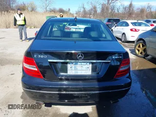 2012 Mercedes-Benz C 300 Sport with VIN WDDGF8BB0CA627411, listed as a IAAI auction lot 41881320 with 157,980 mi miles and . Bid and sale history available at DreamBid. Image 16.