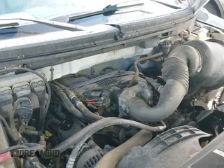2007 Ford F-150 XL с VIN 1FTRF12237NA25014, выставлен на аукционе IAAI как лот 43024590 с пробегом 106 988 миль миль и . История ставок и продаж доступна на DreamBid. Изображение 12.