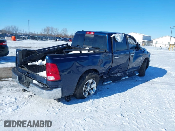 2020 Ram 1500 SLT z VIN 1C6RR7TTXLS100635, wystawiony jako IAAI lot #41314107 z przebiegiem 56 913 mil mil oraz . Historia ofert i sprzedaży dostępna na DreamBid. Obrazek 4.