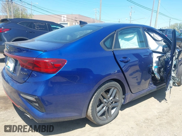 2021 Kia Forte GT-Line z VIN 3KPF34AD6ME284046, wystawiony jako IAAI lot #42231501 z przebiegiem 97 877 mil mil oraz . Historia ofert i sprzedaży dostępna na DreamBid. Obrazek 6.