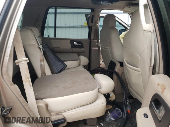 2003 Ford Expedition Special Service with VIN 1FMRU15W13LA39175, listed as a Copart auction lot 73294314 with 0 mi miles and Salvage Title. Bid and sale history available at carsss.com. Image 11.