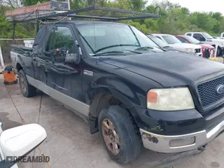 2004 Ford F-150 XLT with VIN 1FTPX145X4NC36055, listed as a IAAI auction lot 41933962 with 222,295 mi miles. Bid and sale history available at carsss.com. Image 1.