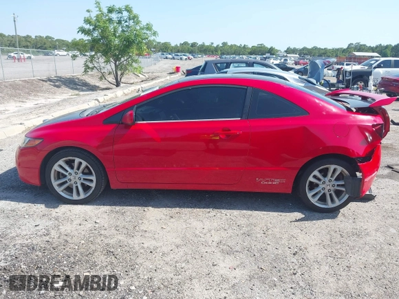 2006 Honda Civic Si z VIN 2HGFG21506H709397, wystawiony jako IAAI lot #42285849 z przebiegiem 191 775 mil mil oraz . Historia ofert i sprzedaży dostępna na DreamBid. Obrazek 14.