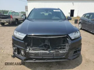 2019 Audi Q7 Prestige z VIN WA1VAAF70KD049766, wystawiony jako Copart lot #59126565 z przebiegiem 131 154 mil mil oraz Czysty tytuł • Clean title. Historia ofert i sprzedaży dostępna na DreamBid. Obrazek 5.