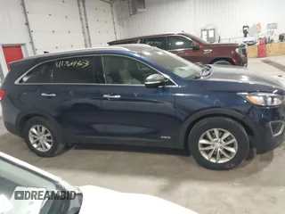 2017 Kia Sorento LX with VIN 5XYPGDA33HG293554, listed as a IAAI auction lot 41764803 with 114,673 mi miles and . Bid and sale history available at DreamBid. Image 13.