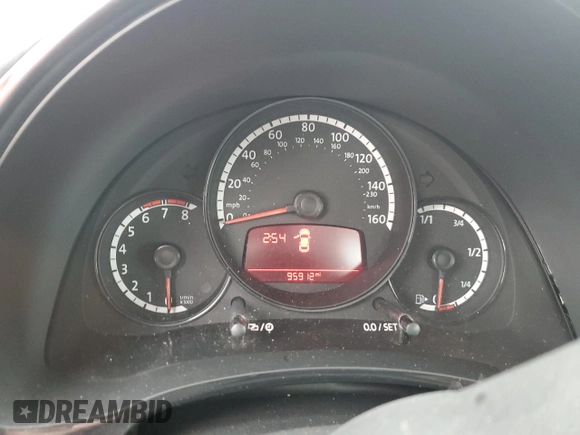 2015 Volkswagen Beetle Fleet Edition with VIN 3VWF17AT6FM603112, listed as a Copart auction lot 47322905 with 95,912 mi miles and Clean title. Bid and sale history available at DreamBid. Image 9.